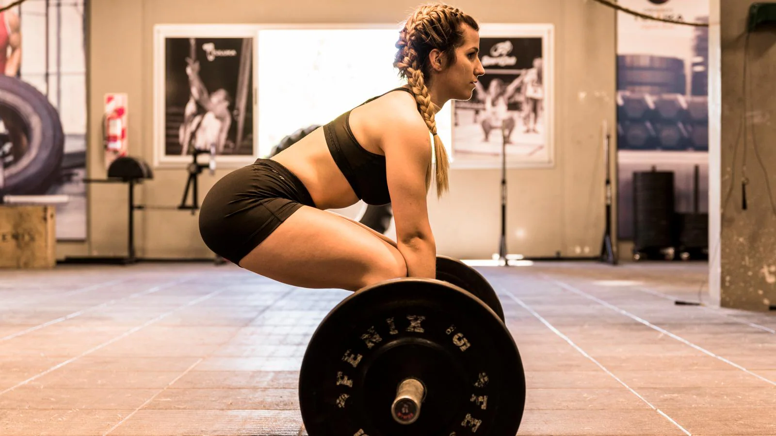 Sculpt & Slim: 10 Weight Lifting Exercises to Fuel Your Fat Loss